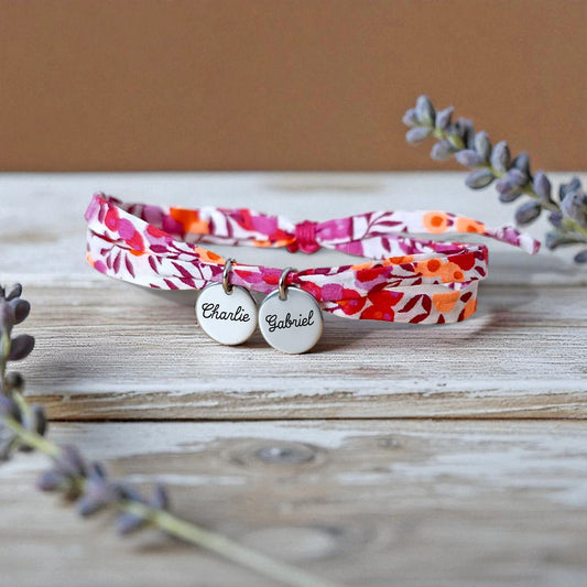Bracelet liberty Personnalisé avec médailles gravées Cadeau Maman Mamie Marraine Bijou naissance Cadeau fête des mères