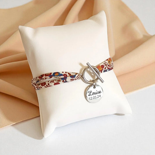 Bracelet personnalisé en cordon Liberty avec médaille gravée – Fermoir T argenté