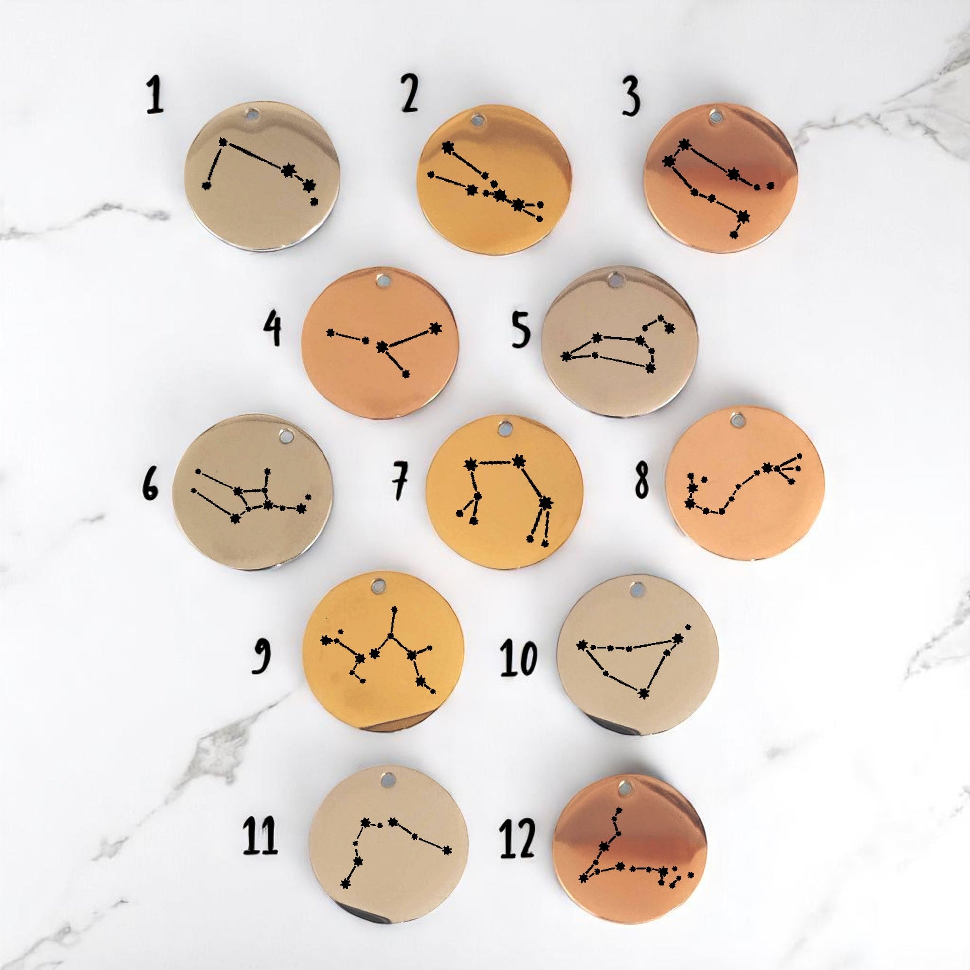 Médaille Gravée Constellation – Signe Astrologique - Nemeti Bijoux