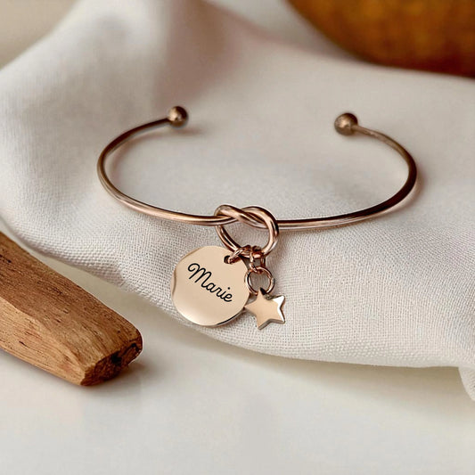 Bracelet Jonc Personnalisé avec Médaille Gravée et Étoile - Nemeti Bijoux