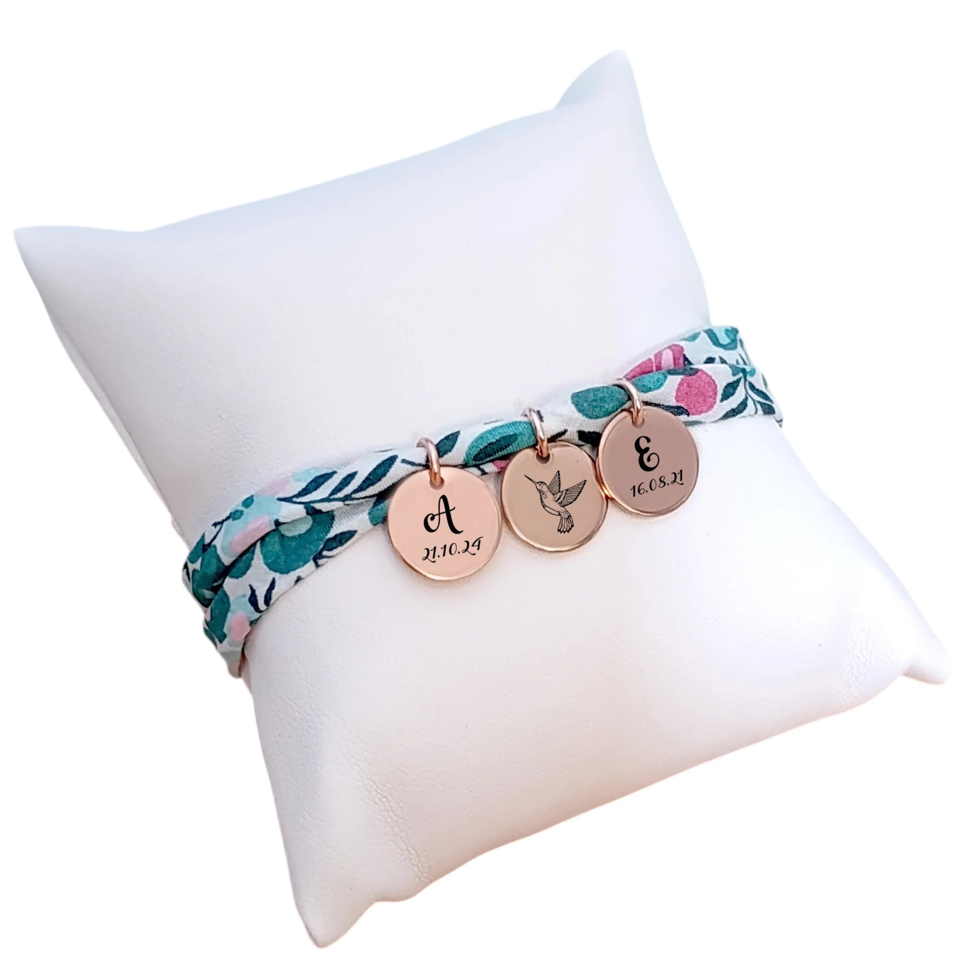 Bracelet liberty Personnalisé avec médailles gravées Cadeau Maman Mamie Marraine Bijou naissance Cadeau fête des mères