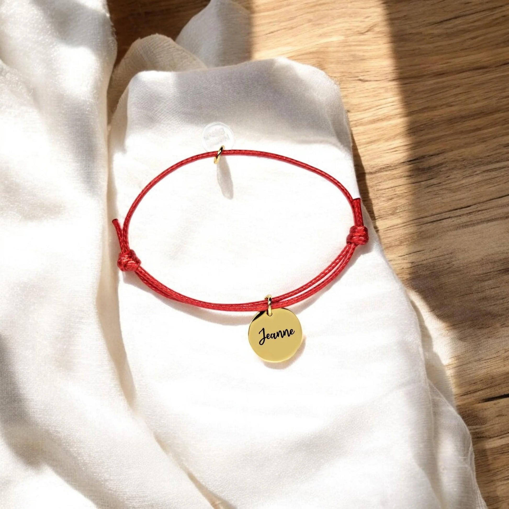 Bracelet personnalisé cordon ajustable avec médaille - Nemeti Bijoux