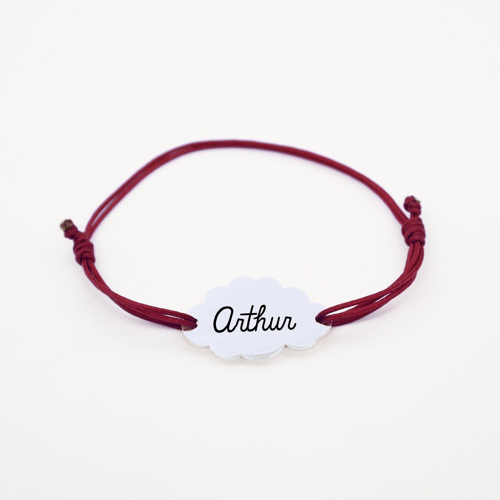 Bracelet personnalisé cordon tressé et médaille nuage gravée - Nemeti Bijoux