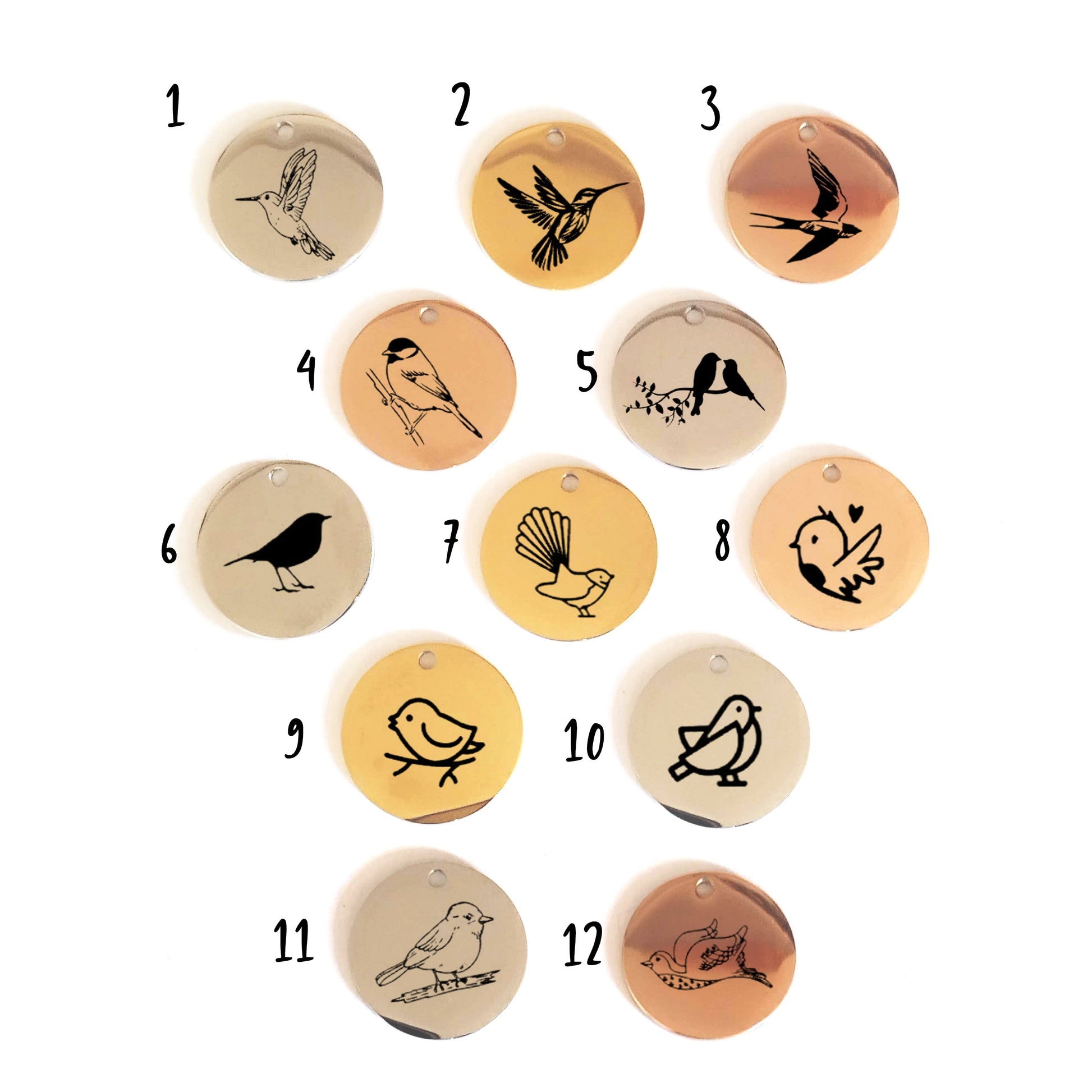 Médaille Gravée Oiseau – Pendentif Acier Inox - Nemeti Bijoux